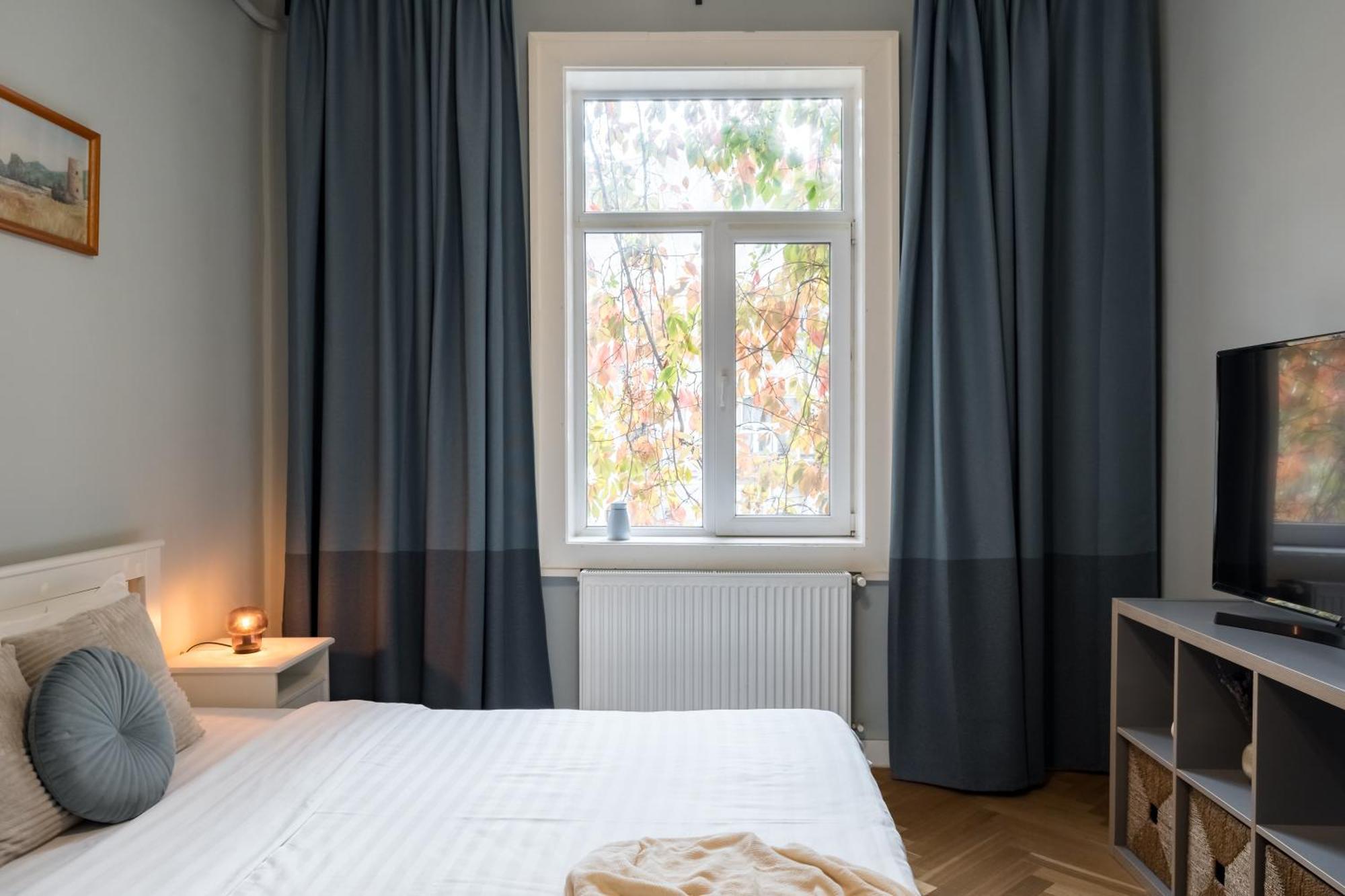 Chic Studio Near Bucharest'S Top Landmarks Exterior photo